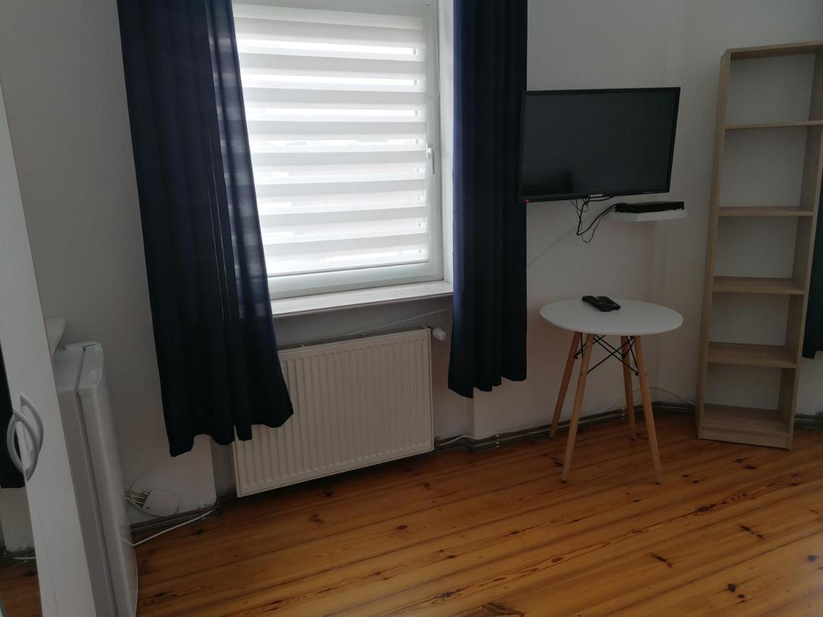 Hostel Tulip - Pokój 5 ze wspólną łazienką i kuchnią Szczecin Exterior foto