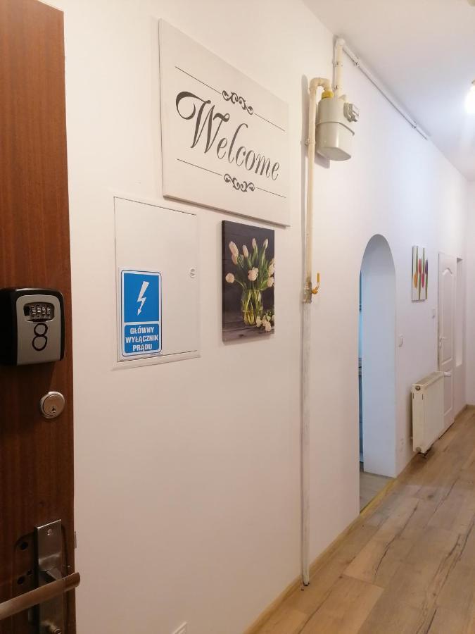 Hostel Tulip - Pokój 5 ze wspólną łazienką i kuchnią Szczecin Exterior foto